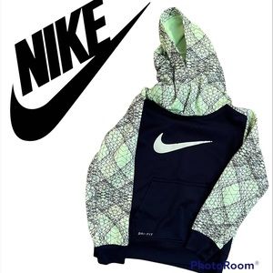 Boys Nike hooded sweatshirt size 6/M